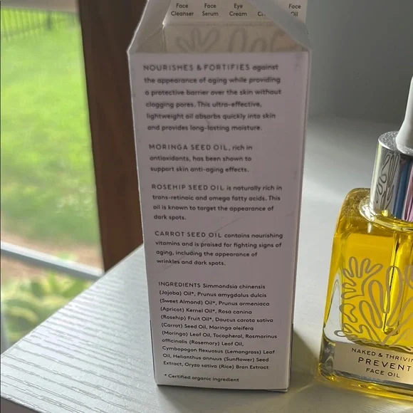 Naked & Thriving Anti-Aging Face Oil - Picture 2 of 4